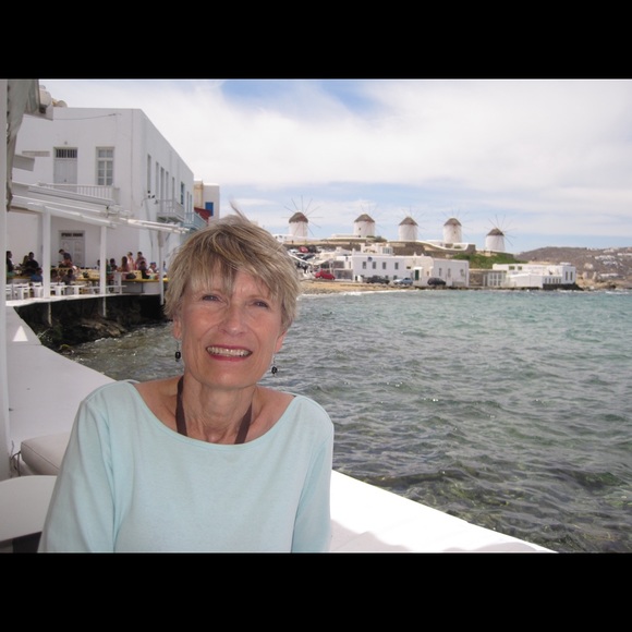 Meet your Posher, Elizabeth - Picture 1 of 1